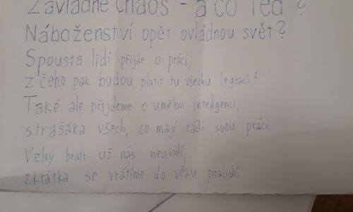 Nebát se…stoupnout si před lidi a říkat svou básničku (Den poezie 2018)