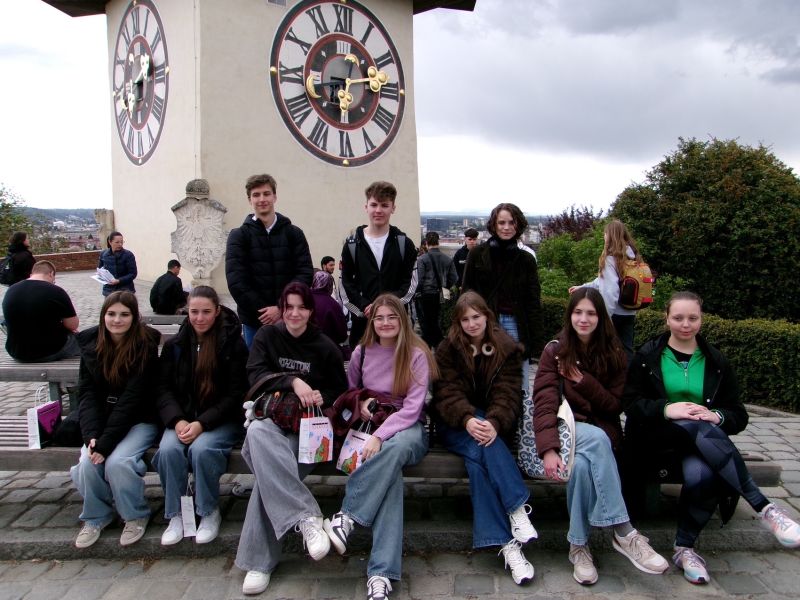 Břeclavští gymnazisté v Alpách: když jazyky spojují a kultura chutná