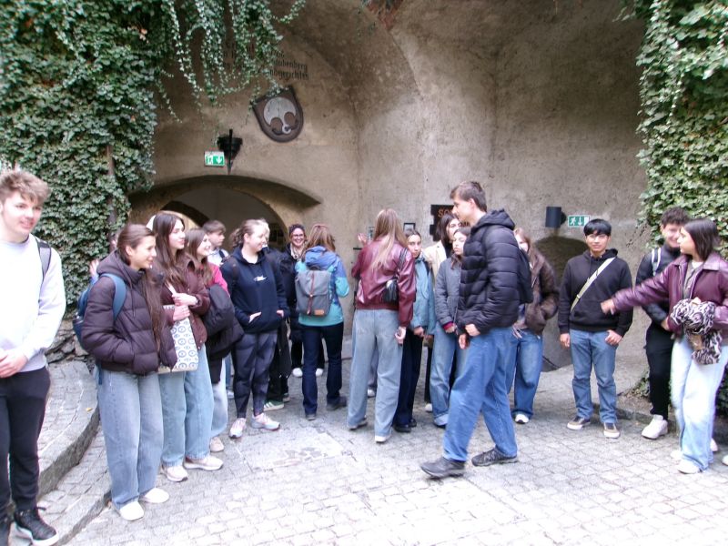 Břeclavští gymnazisté v Alpách: když jazyky spojují a kultura chutná