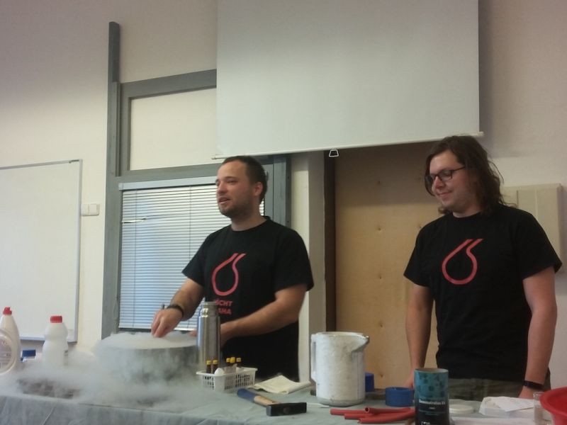 Hodina moderní chemie 2018