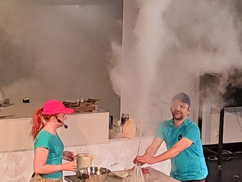 Science show Led nad zlato