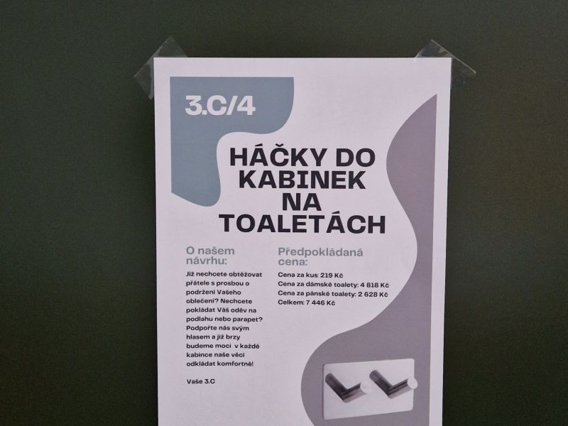 Studenti vylepšují školu