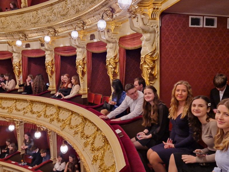 Posvítili jsme si na Lucernu