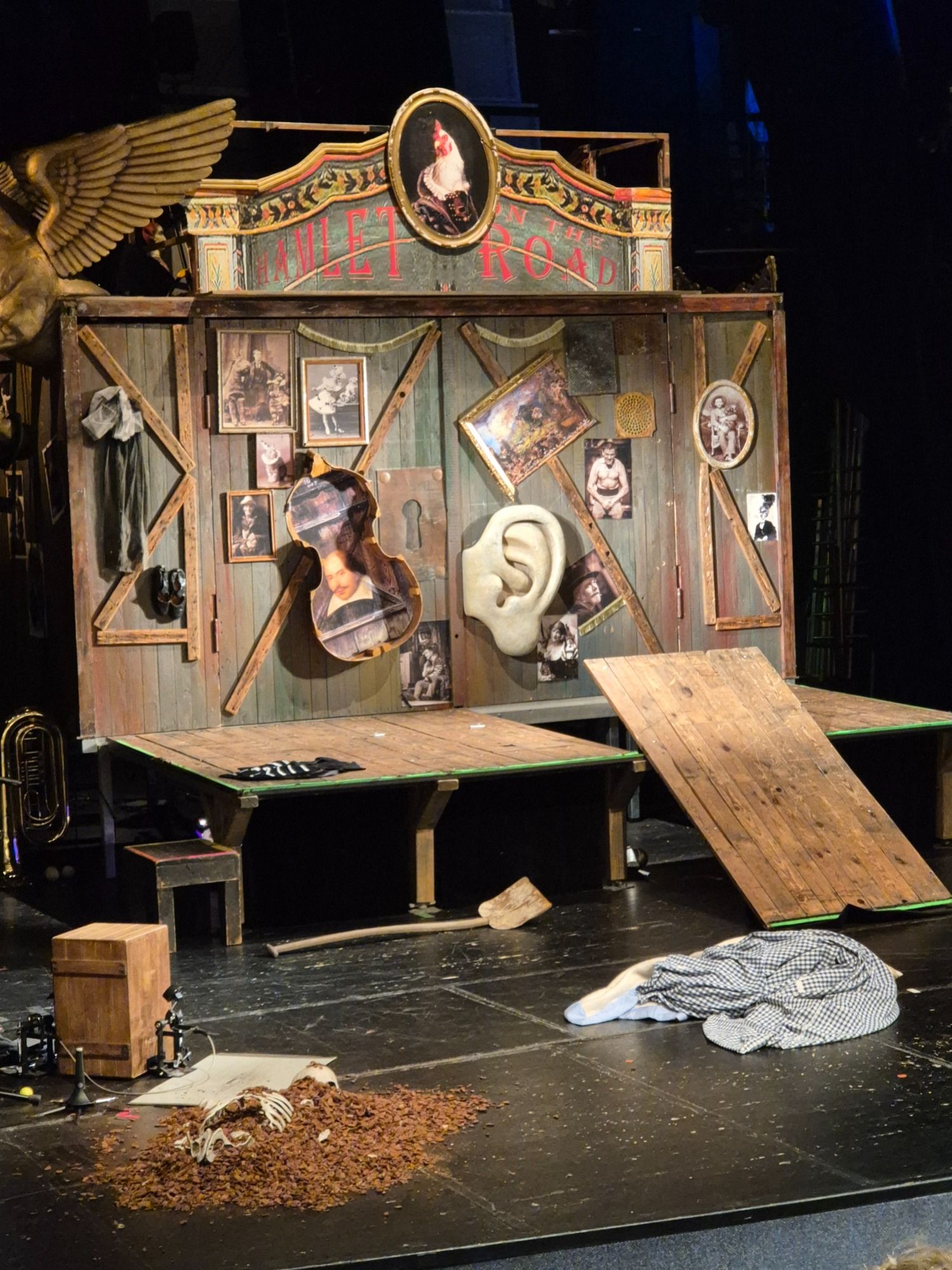 7.A & Hamlet on the Road