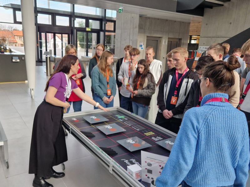 Od buňky k umělé inteligenci