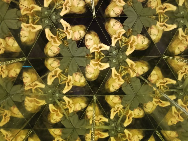 Prima i kvarta na výstavě ÚDiF