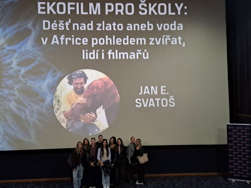 Déšť nad zlato: Afrika pohledem zvířat, lidí i filmařů