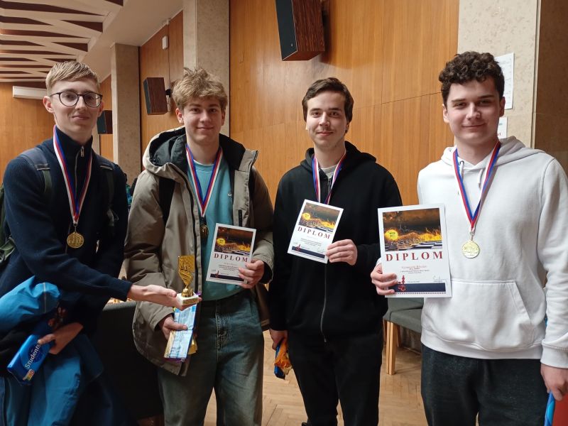 Výborný výkon našich šachistů na okresním finále