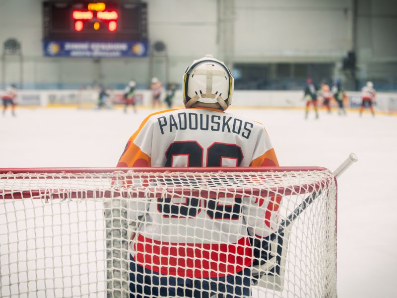 Hokejový souboj mezi maturanty a profesory