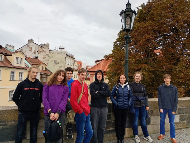 V Praze bylo maturantům blaze!