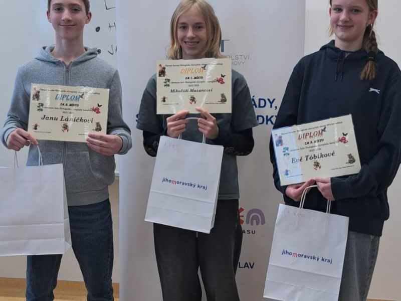 Mikuláš Mazanec z 4.A vyhrál okresní kolo biologické olympiády