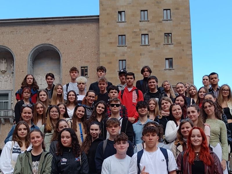 Katalánská mozaika: jazyk, kultura a zážitky