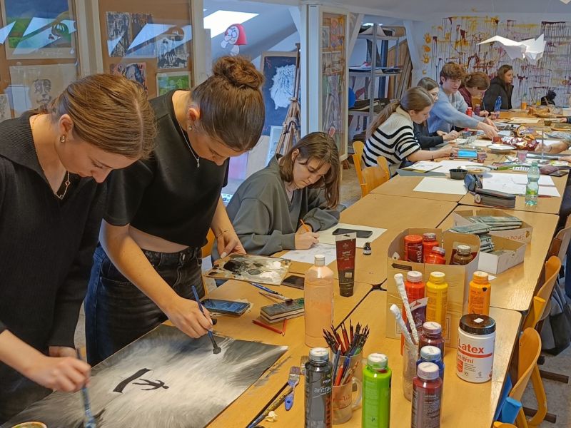 Den poezie na gymnáziu