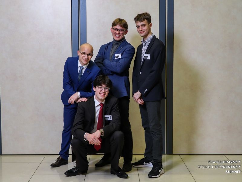 Student naší školy na Pražském studentském summitu