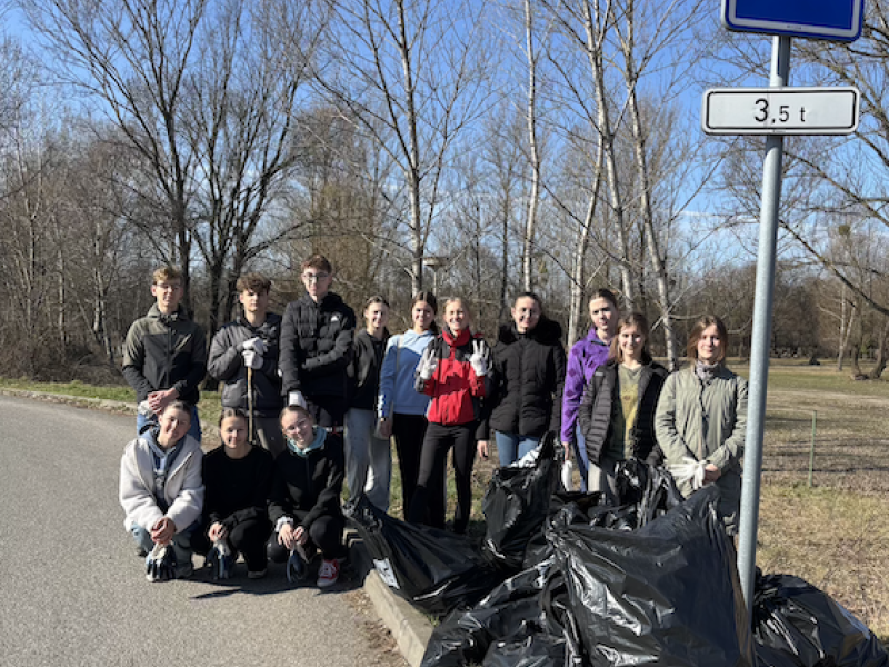 4.A se zapojila do akce Ukliďme Břeclav