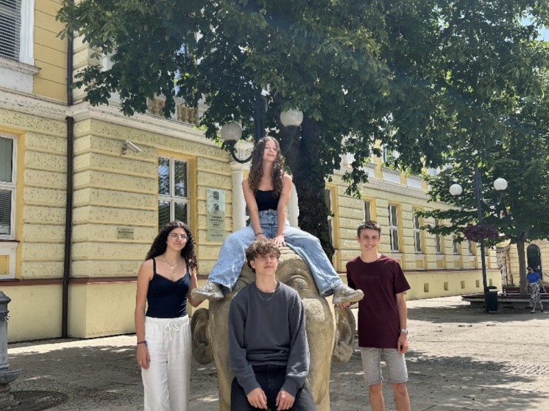 Francouzští studenti na měsíc u nás ve škole