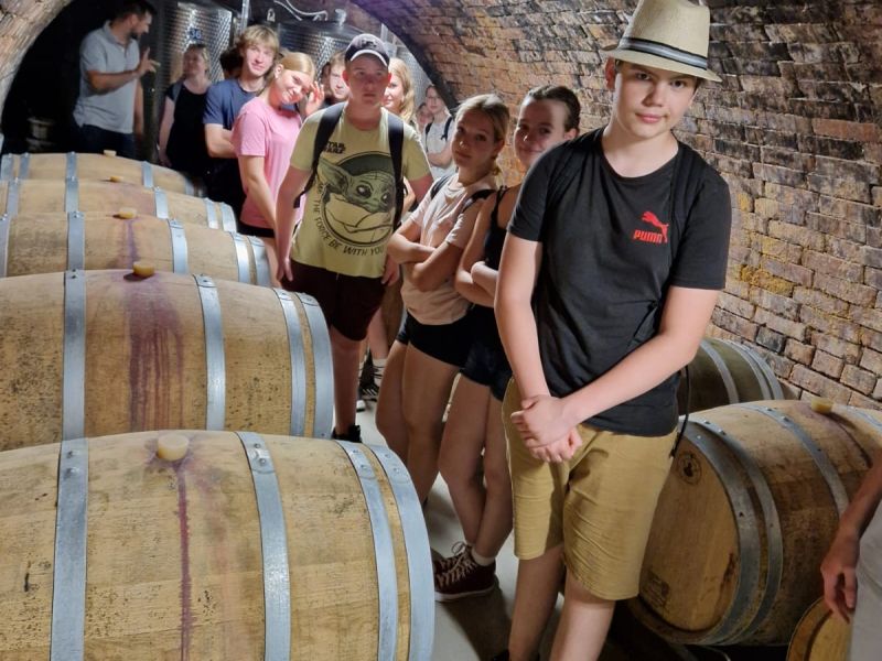 Tercie prozkoumává příhraničí