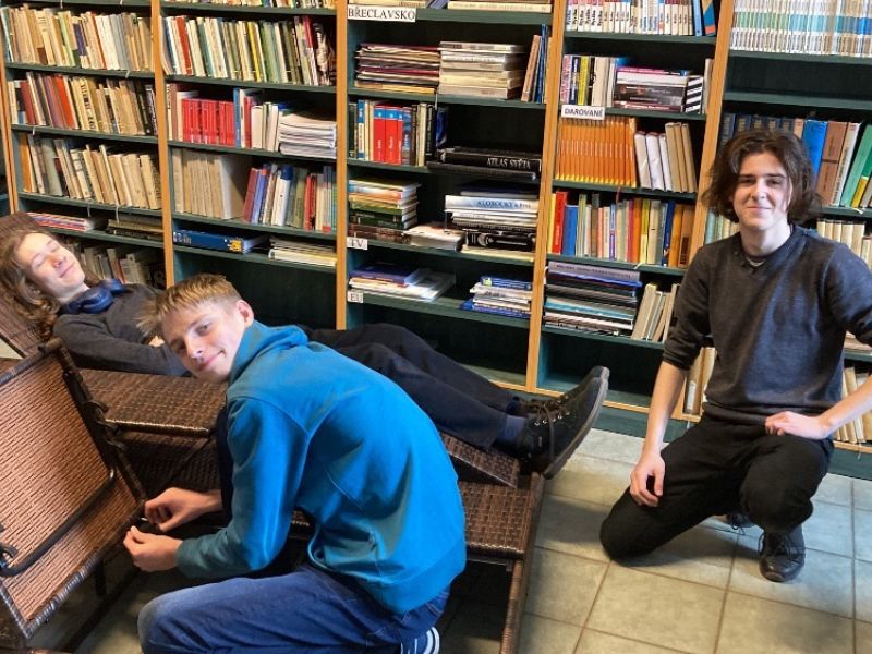 Tichá zóna v knihovně