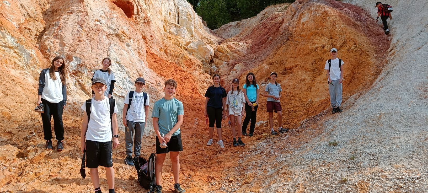 Terénní přírodovědné cvičení sekundy v Jedovnicích