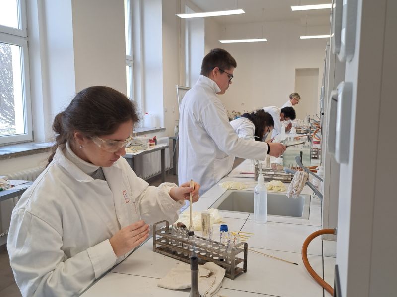 Úspěchy našich studentů v chemické olympiádě